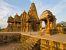 In Khajuraho werden maar liefst 85 tempelcomplexen gebouwd